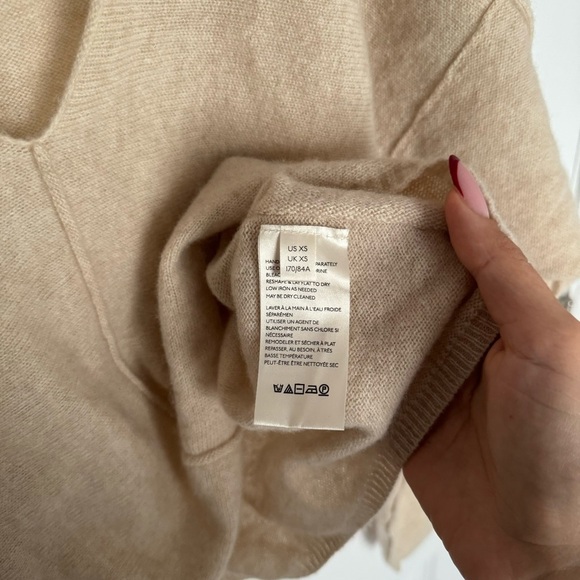 Free people Solitaire Cashmere V neck pullover size XS - Picture 6 of 7